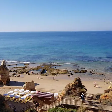 Casa Mercado-5 Min. Da Rocha דירה